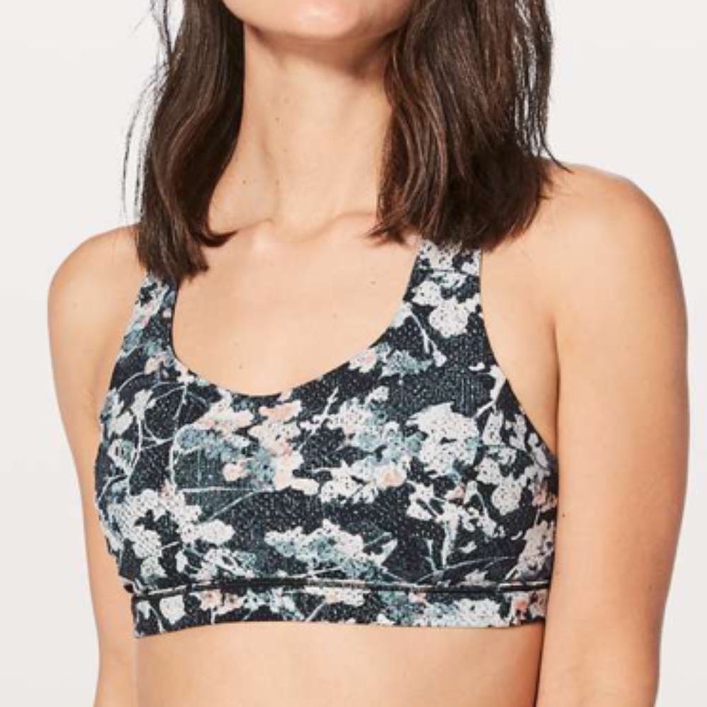 Lululemon Free To Be Serene Bra Sz 8 Spring Bloom Multi